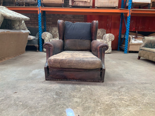 W12 Large Deep Seated Leather Wingback